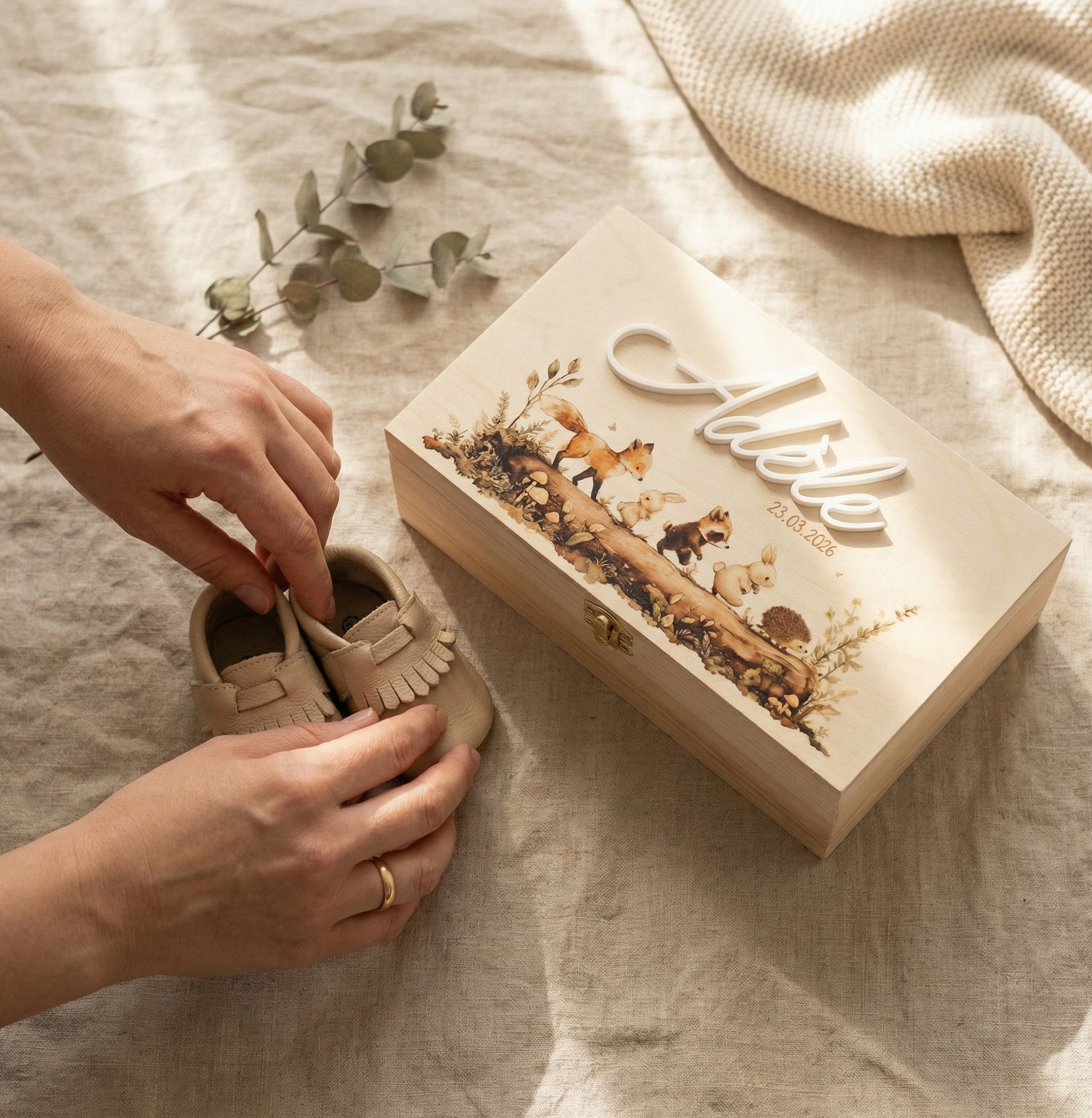 Cadeau de naissance original – Coffret souvenir bébé en bois à personnaliser