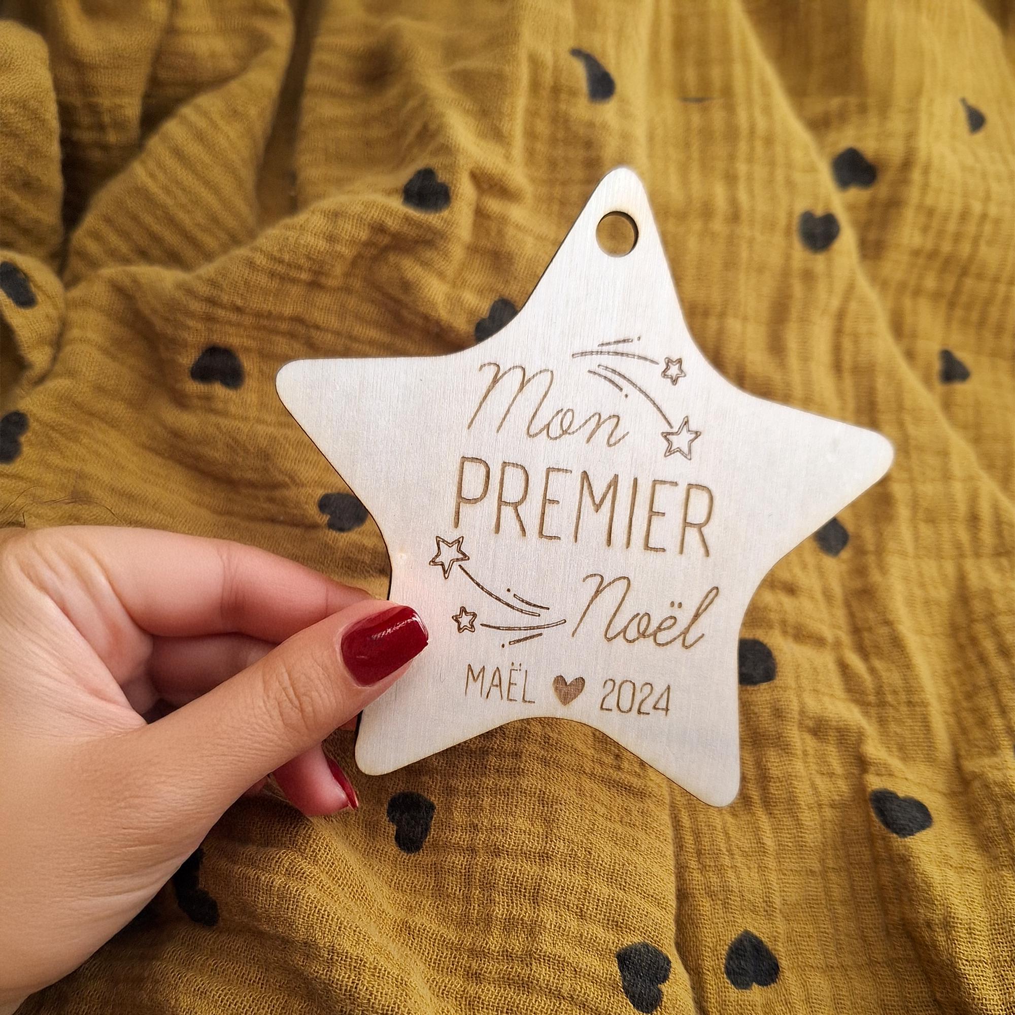 Ornement Étoile Premier Noël Personnalisé – Prénom Bébé & Année Gravés